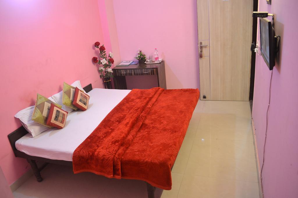 Yatri Guest House New Delhi Exterior photo